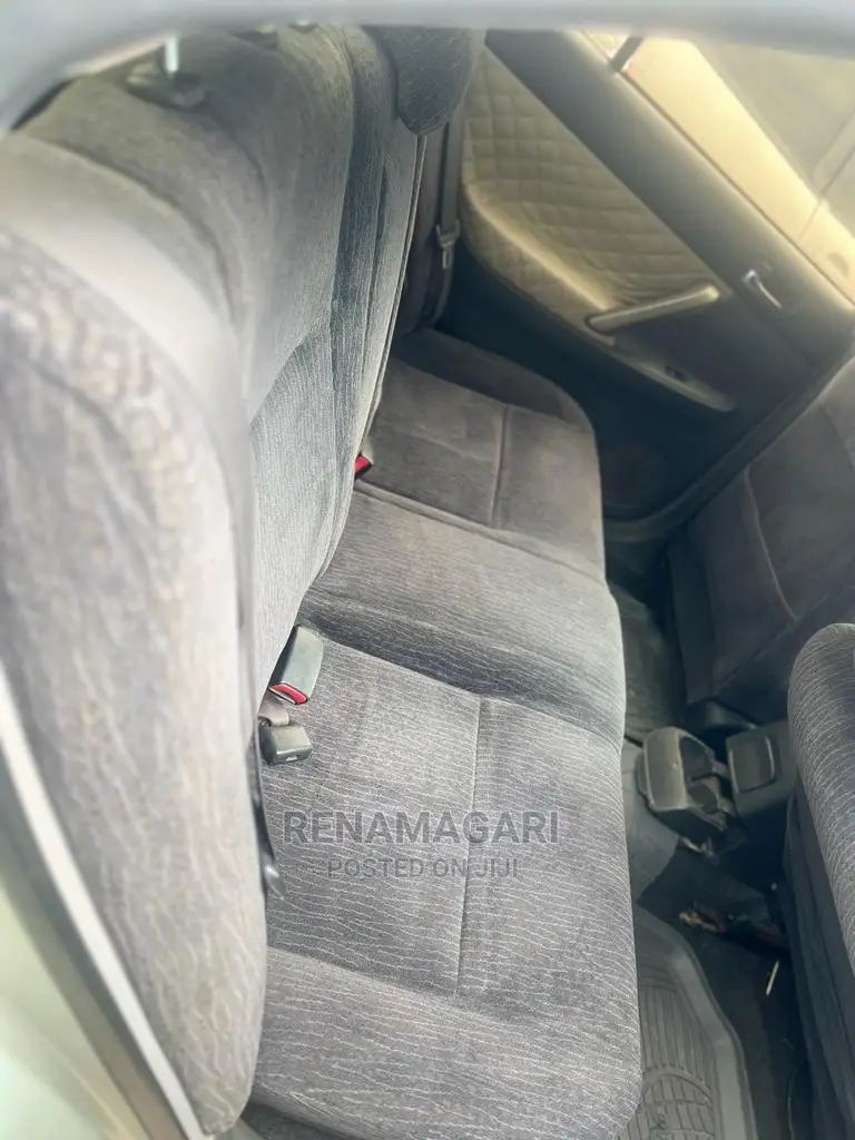 Toyota Premio 2003 Silver
