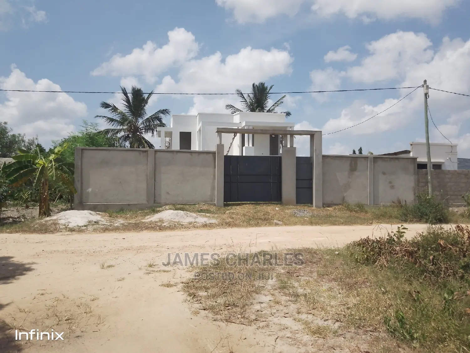 Furnished 8bdrm Mansion in Chanika, Ukonga for Sale