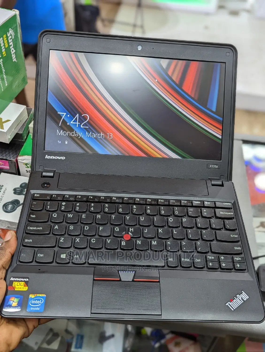 Laptop Lenovo ThinkPad X131e 4GB Intel Core 2 Duo HDD 320GB