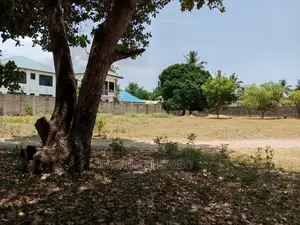 Plot at Tegeta Near by Bahar Beach