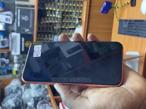 Apple iPhone XR 64 GB Orange