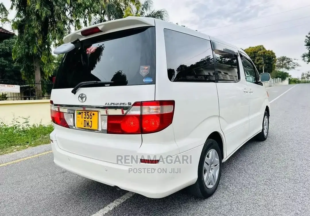 Toyota Alphard 2004 White