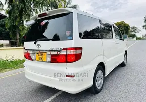 Toyota Alphard 2004 White
