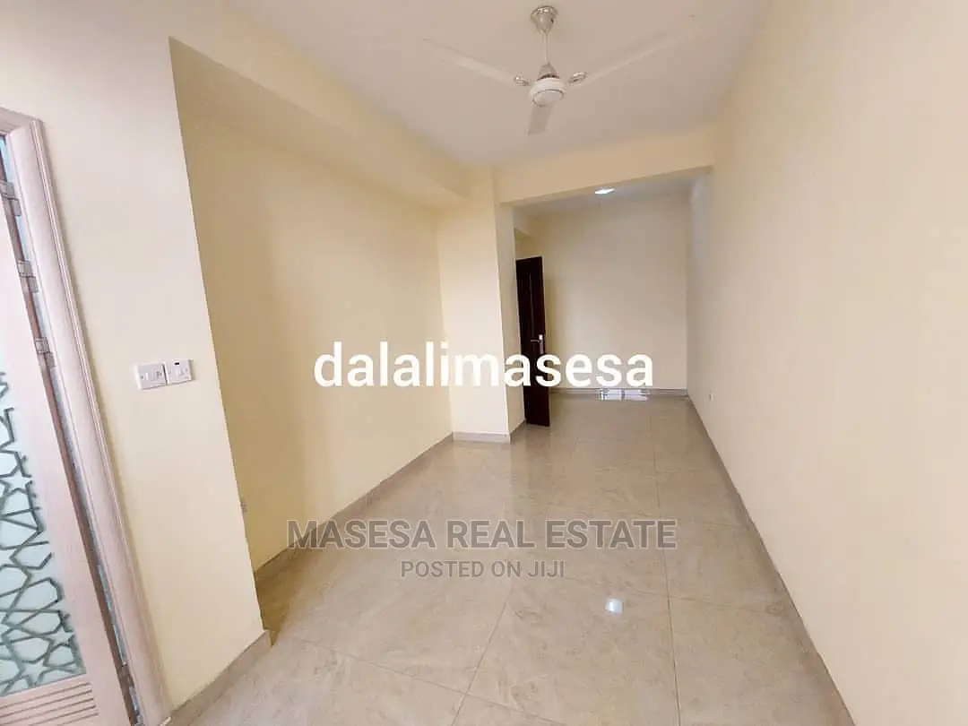 3bdrm Apartment in Upanga West for Rent