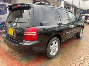 Toyota Kluger 2004 Black