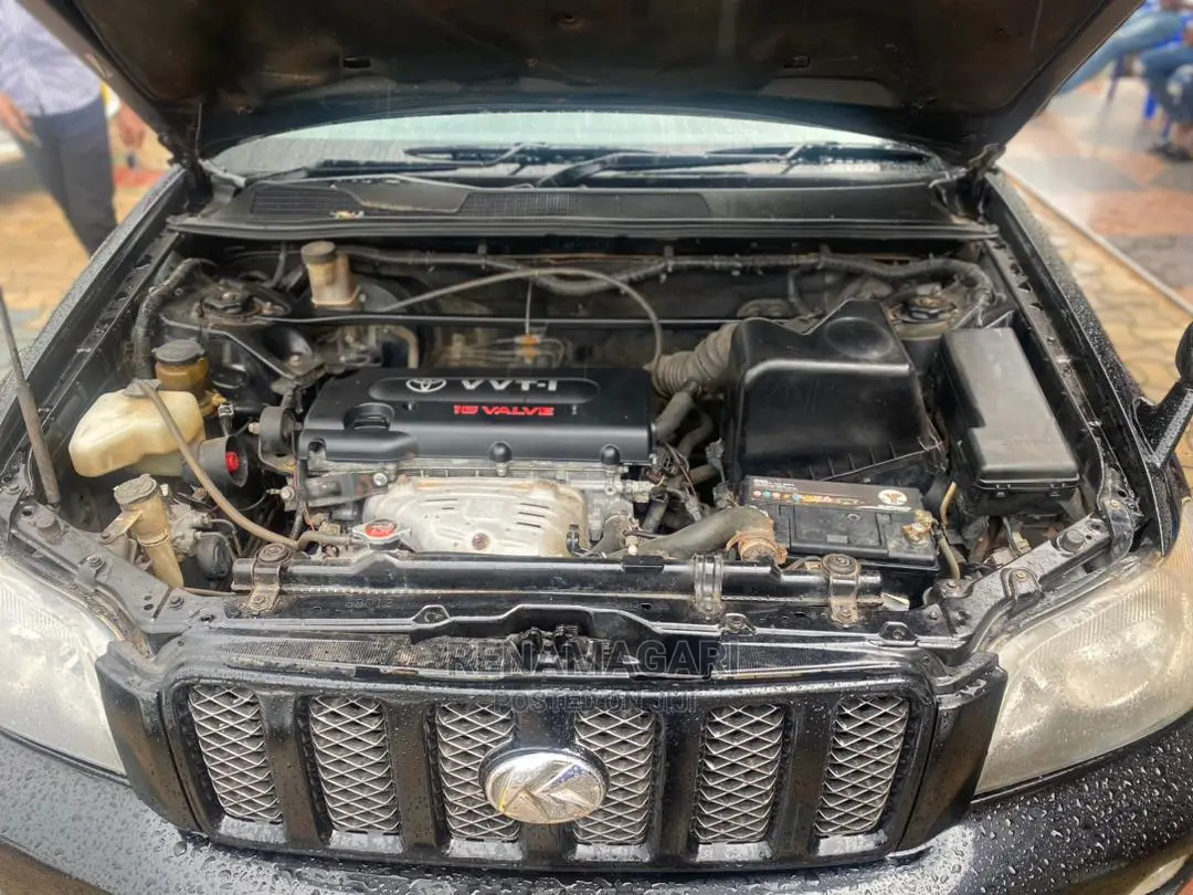 Toyota Kluger 2004 Black