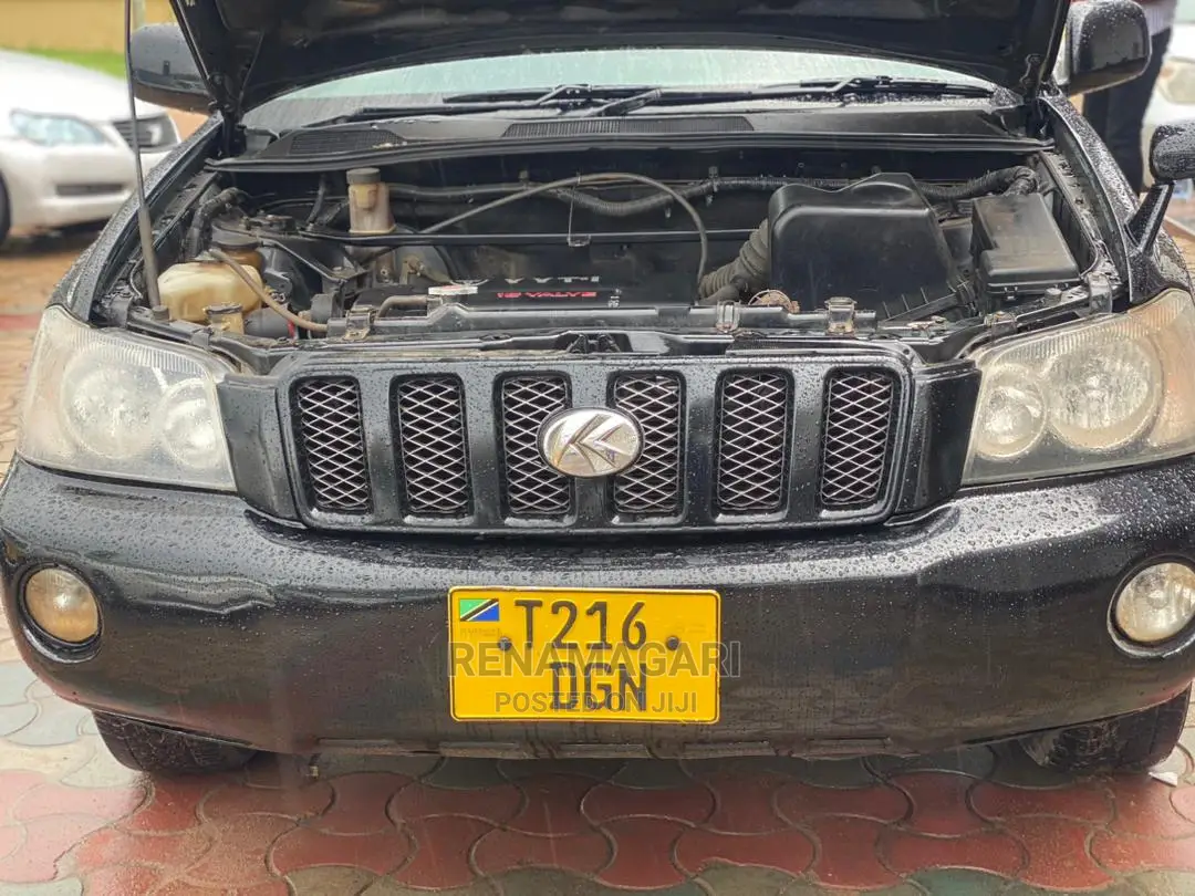 Toyota Kluger 2004 Black