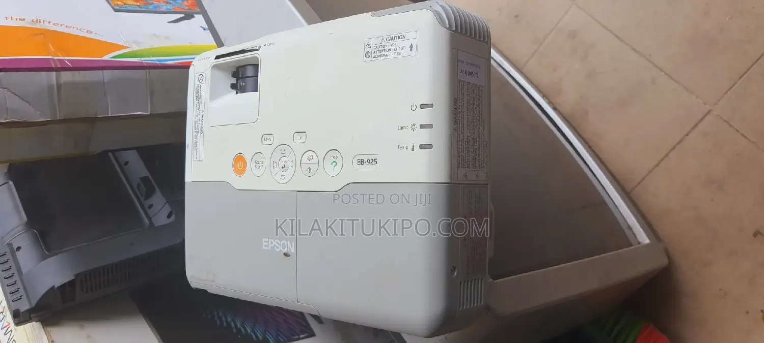 EPSON Projector Eb925