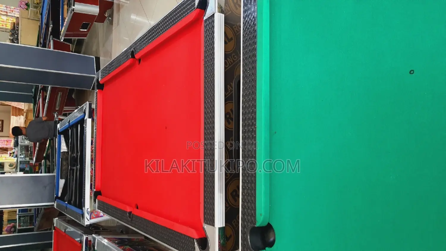 Pooltable Original Pitch
