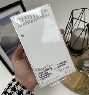 New Apple iPhone 11 64 GB Black