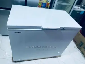 Hisense Freezer Lita 250 Full Box