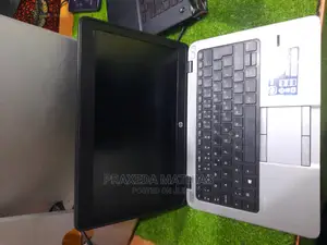 Laptop HP EliteBook 820 4GB Intel Core I5 HDD 500GB