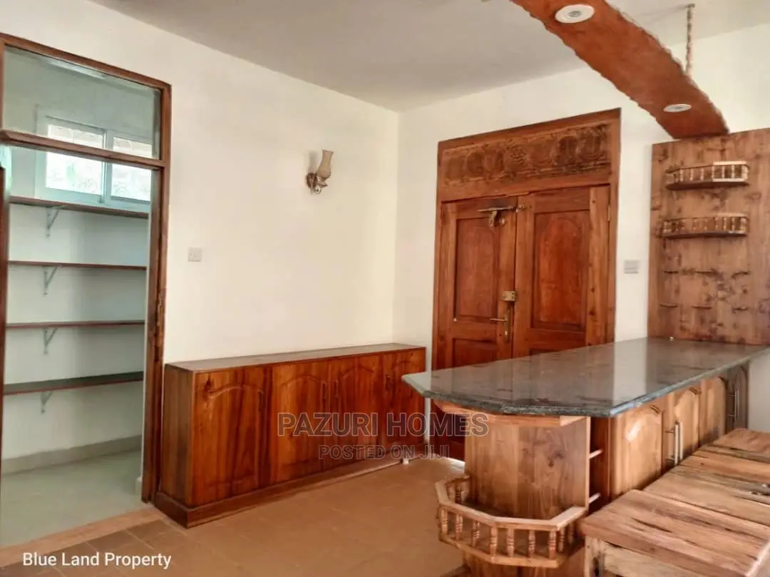 4bdrm House in Masaki for Rent