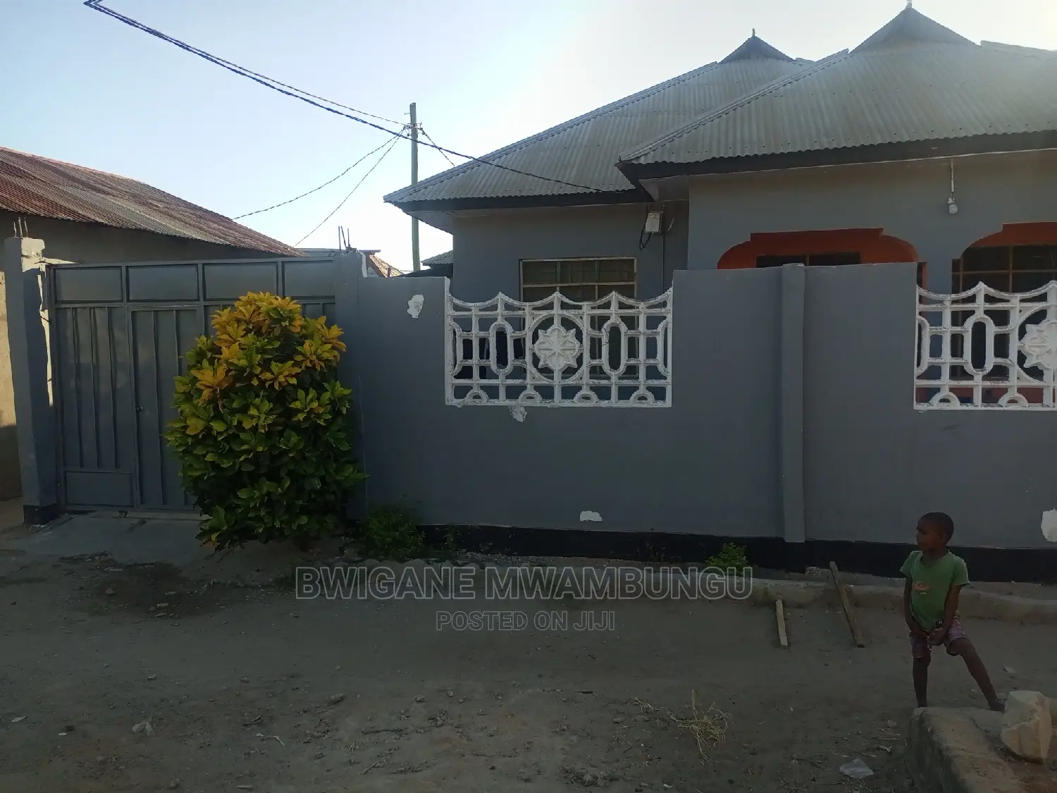 Furnished 4bdrm Apartment in Mbagala Chamazi for Sale