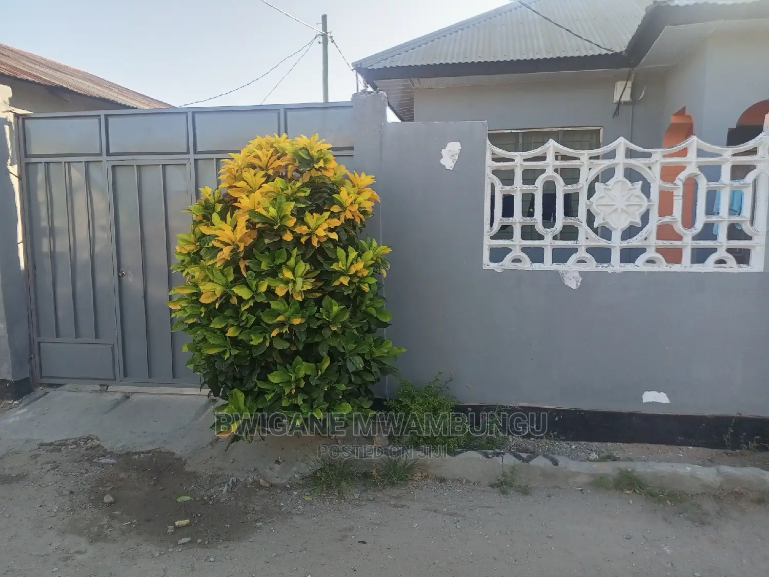 Furnished 4bdrm Apartment in Mbagala Chamazi for Sale