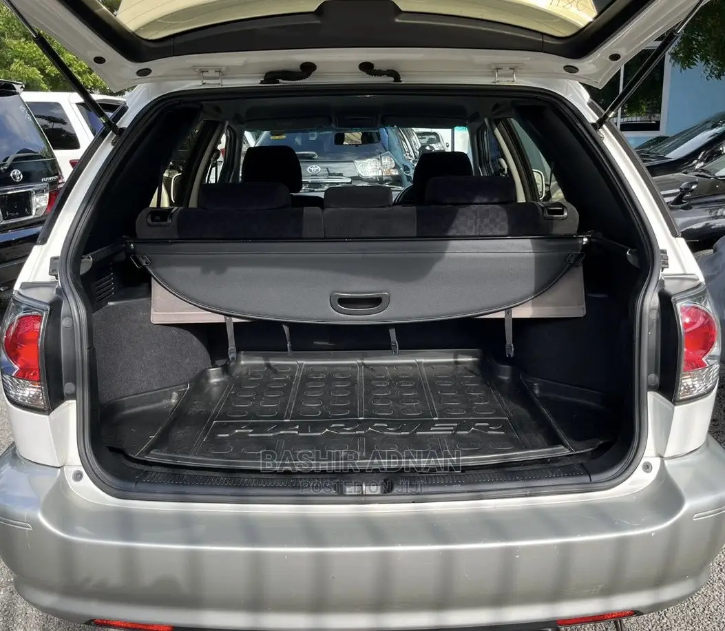 Toyota Harrier 2.4 16V 4WD 2001 White