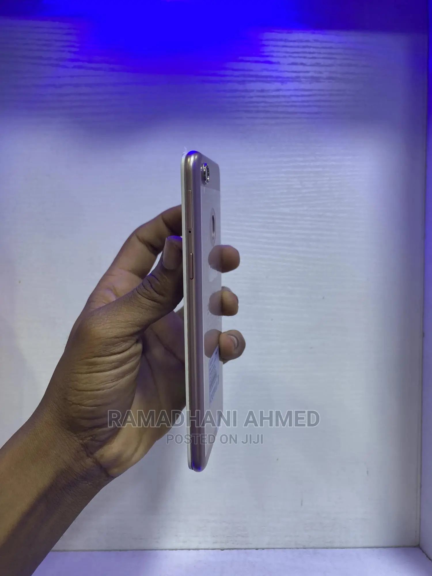 Oppo F5 64 GB Gold