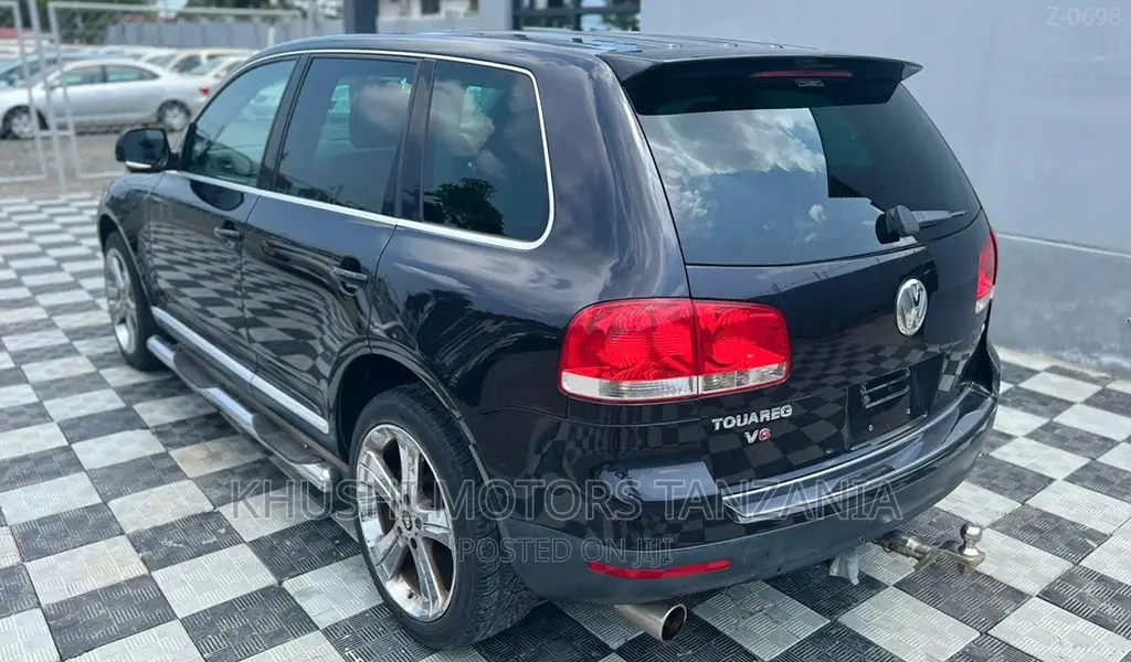 Volkswagen Touareg 2004 Black