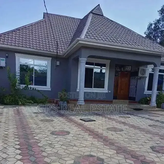 3bdrm House in Tegeta Mivumoni, Kinondoni for Sale