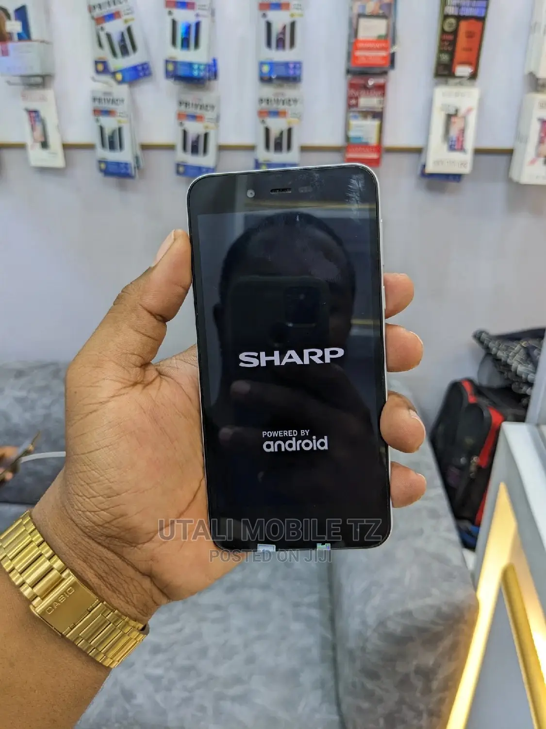 Sharp Aquos Sense SHV40 32 GB White in Ilala Mobile Phones, Utali