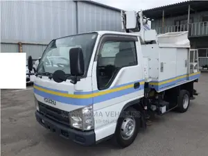 Isuzu Elf, Truck