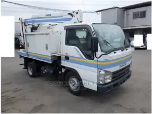Isuzu Elf, Truck