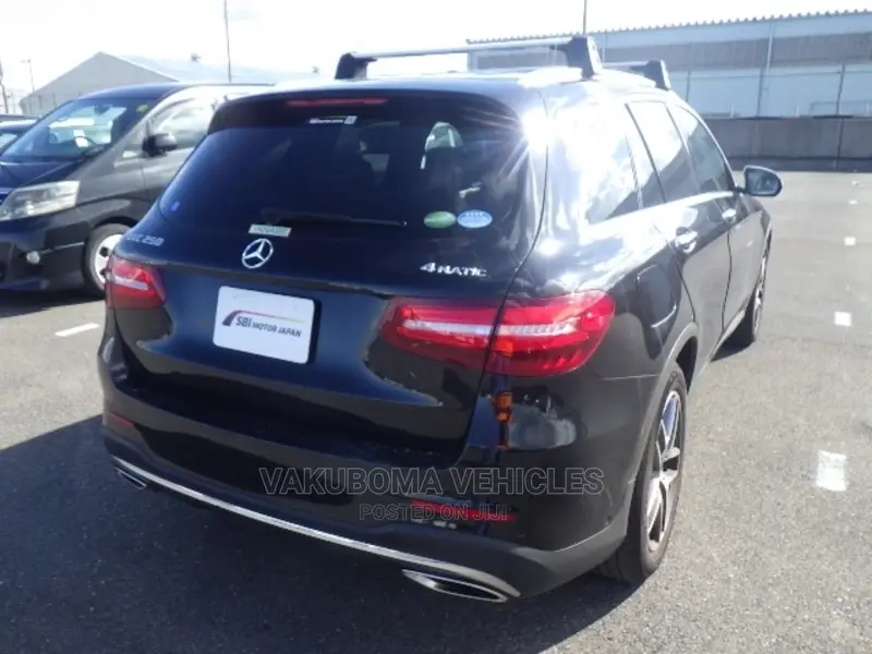 Mercedes-Benz GLC-Class 2016 Black