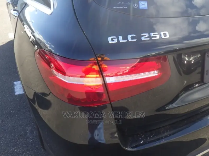 Mercedes-Benz GLC-Class 2016 Black