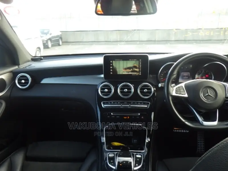 Mercedes-Benz GLC-Class 2016 Black