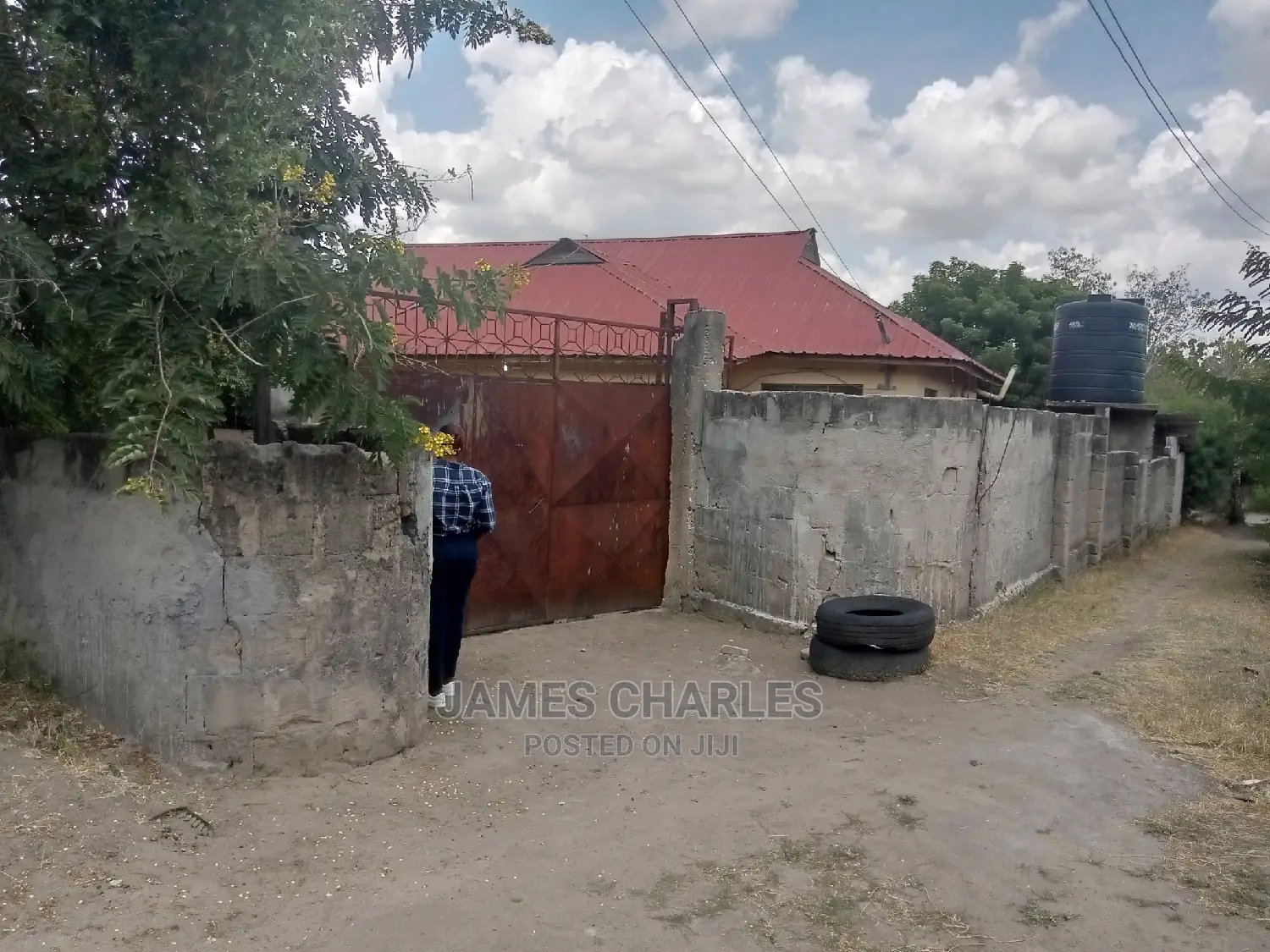 3bdrm Mansion in Kiluvya, Maili Mmoja for Sale