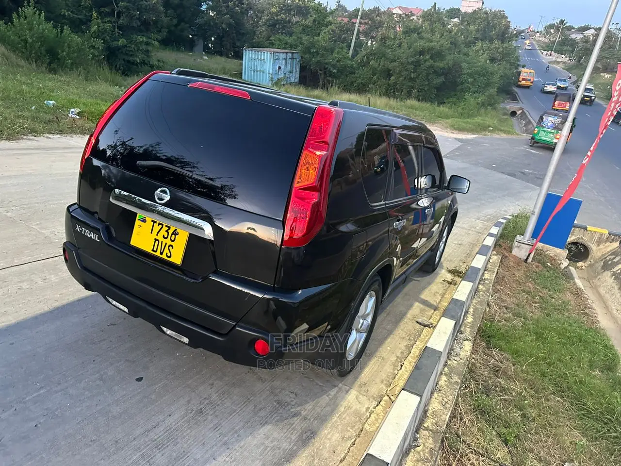 Nissan X-Trail 2.0 Automatic 2008 Black