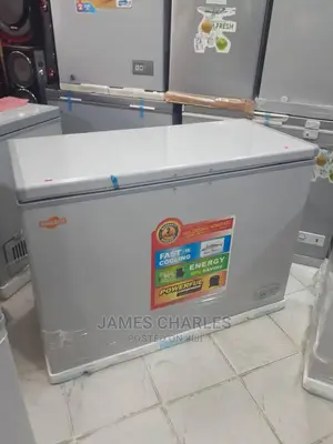 Hb327 Home Base Freezer