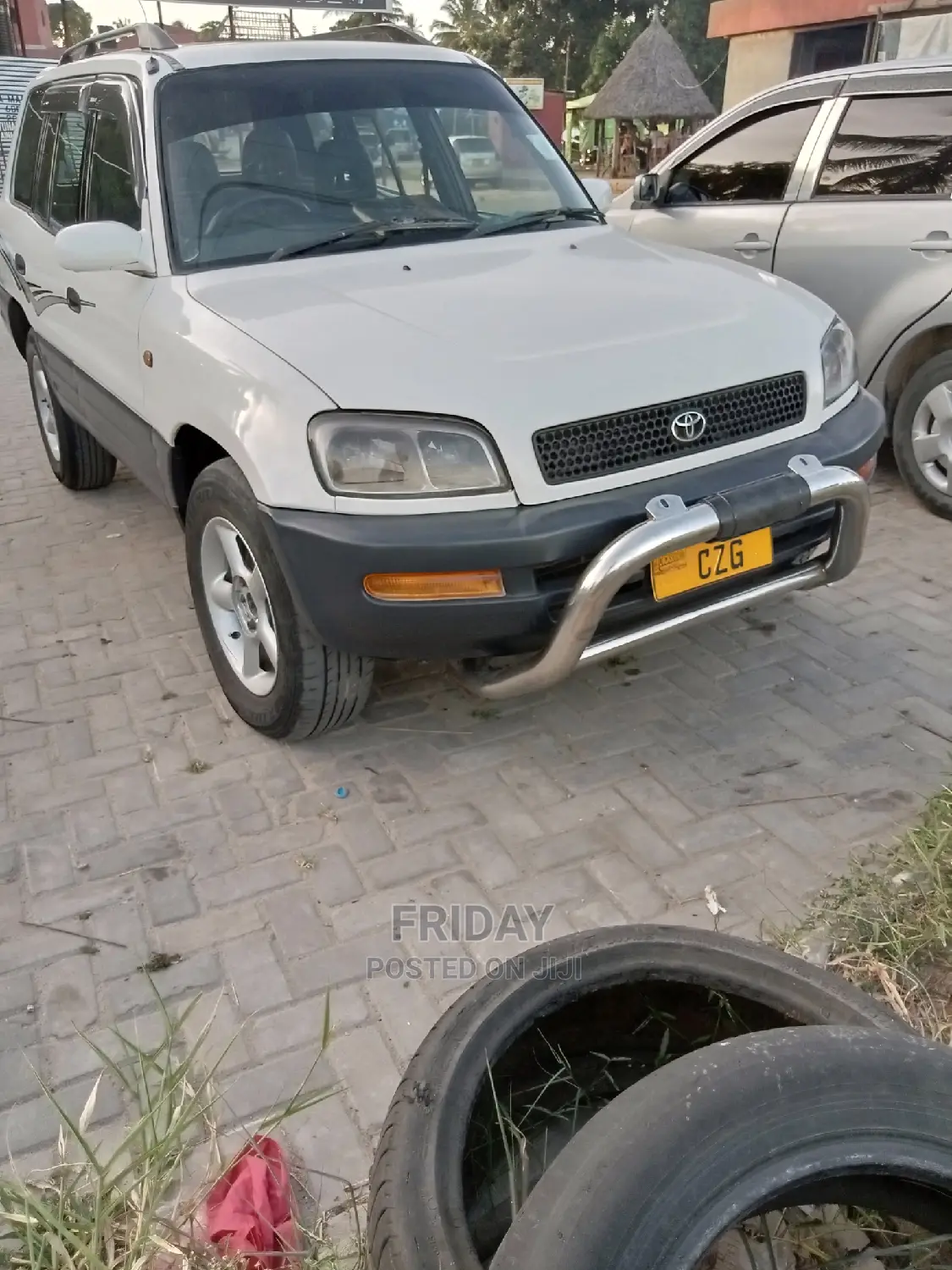 Toyota RAV4 1999 Silver