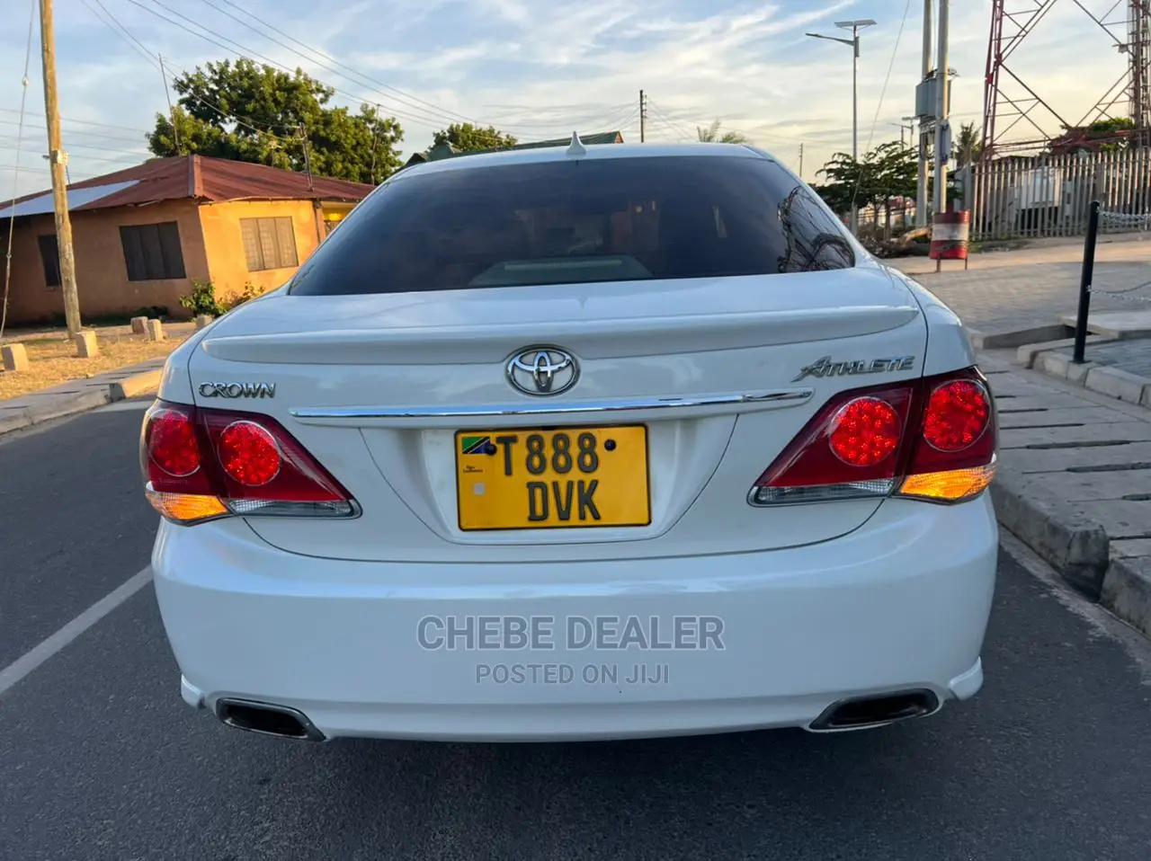 Toyota Crown 2010 White