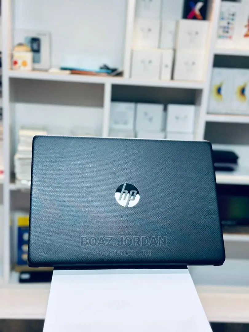 New Laptop HP 240 G6 8GB Intel Core I3 SSD 256GB