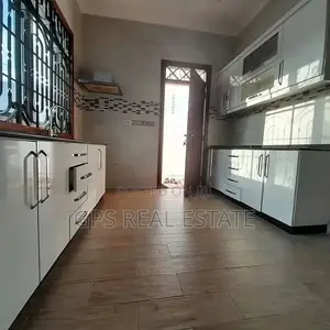 3bdrm House in Mikwambe Funcity, Kigamboni for Sale