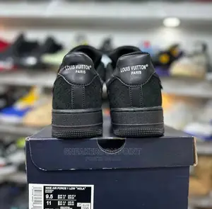 Nike Air Force Brand: Louis Vuitton