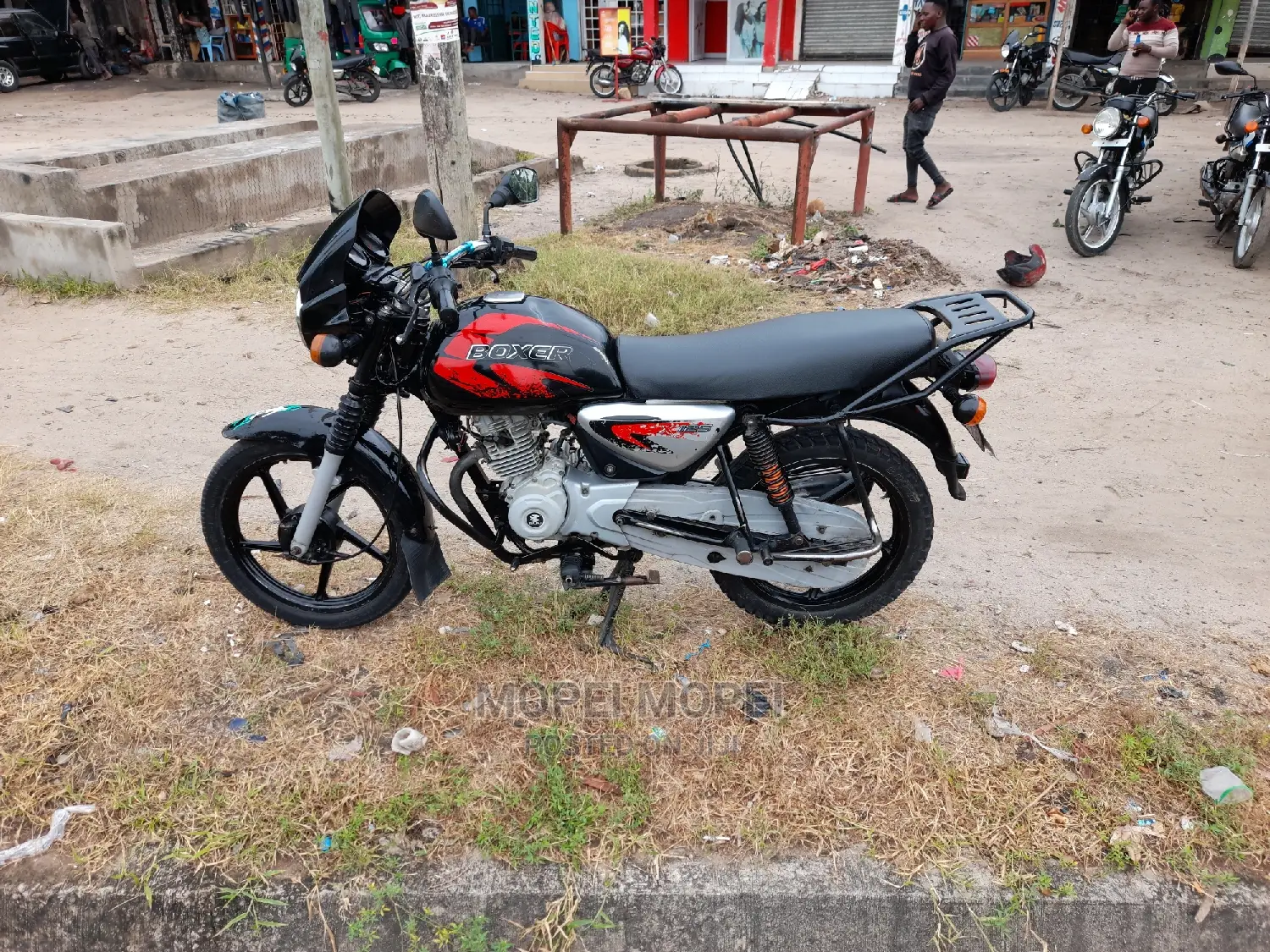 Bajaj Boxer 125 2020 Red