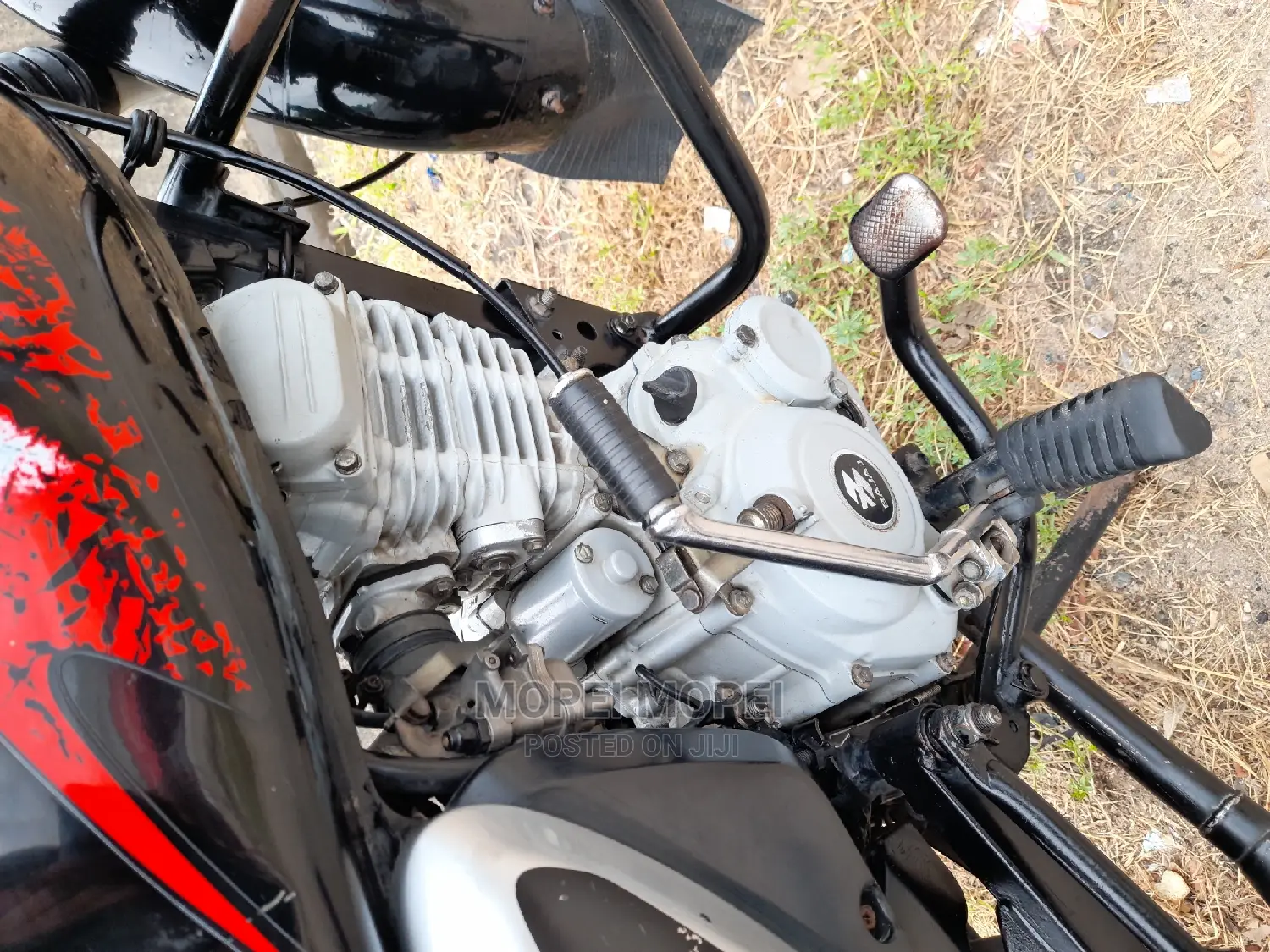 Bajaj Boxer 125 2020 Red