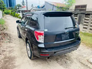 Subaru Forester 2.5X Automatic 2011 Black