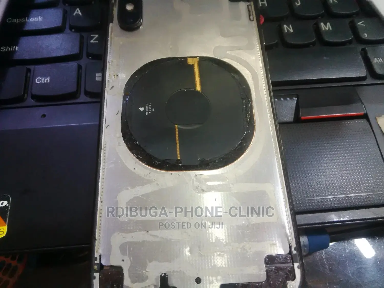 Tunabadilisha Mifuniko Ya iPhone X