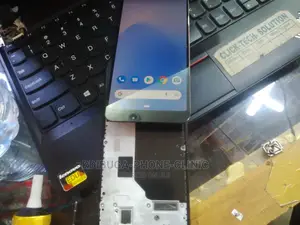 Google Pixel 3A Ikibadilishwa Touch Na Kuifanya Ionekane Poa