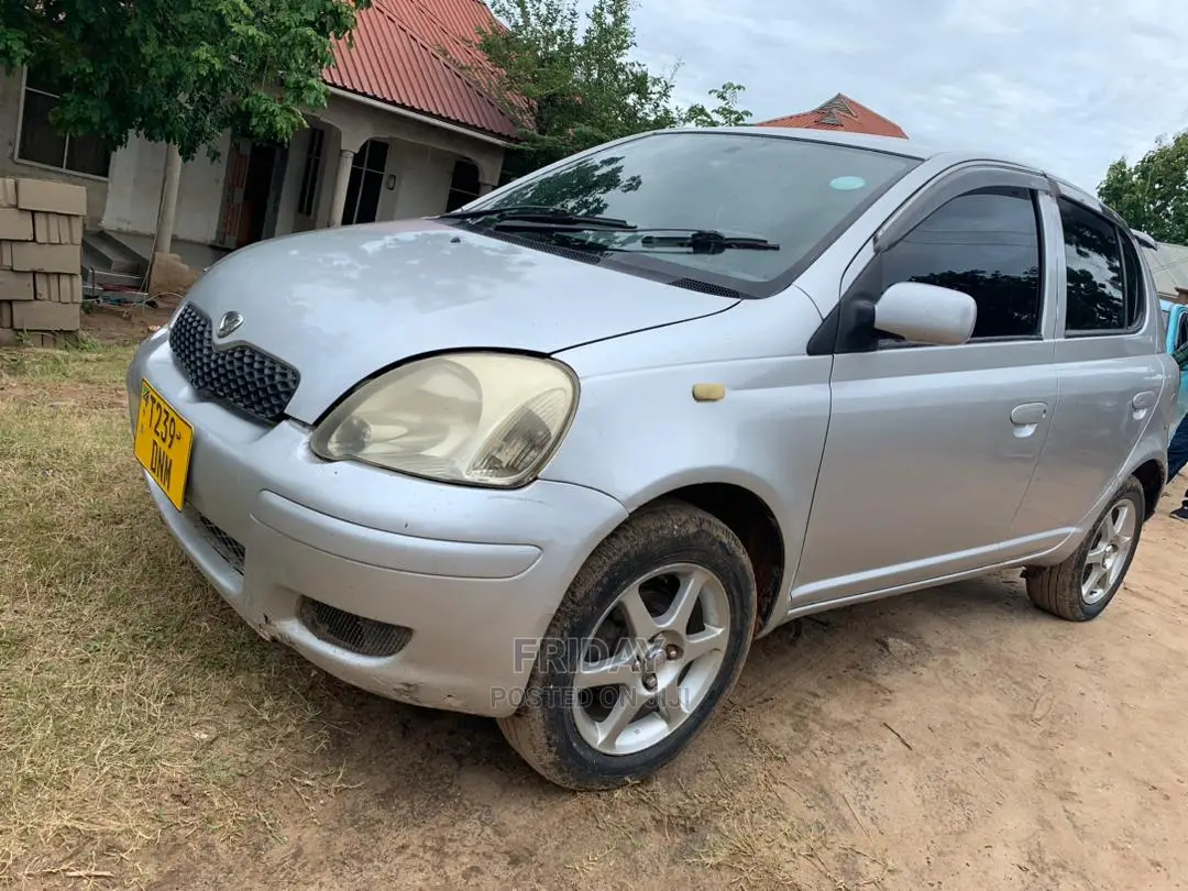 Toyota Vitz 1.3 FWD 5dr 2001 Blue