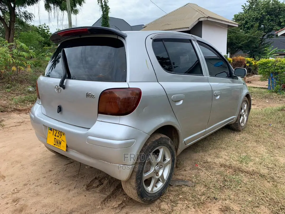 Toyota Vitz 1.3 FWD 5dr 2001 Blue