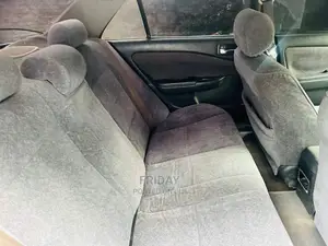 Toyota Crown 2006 White