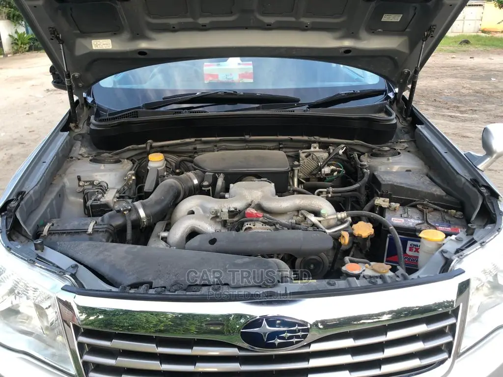 Subaru Forester 2.5X Automatic 2010 Silver