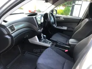 Subaru Forester 2.5X Automatic 2010 Silver