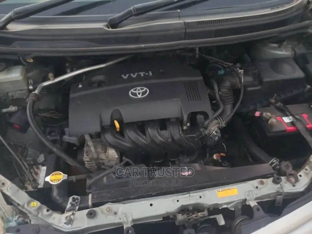 Toyota Corolla Spacio 1.8 X 2WD 2004 Silver