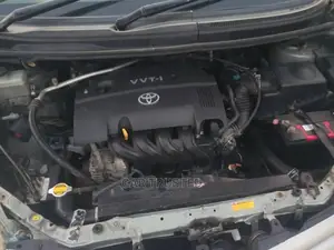 Toyota Corolla Spacio 1.8 X 2WD 2004 Silver