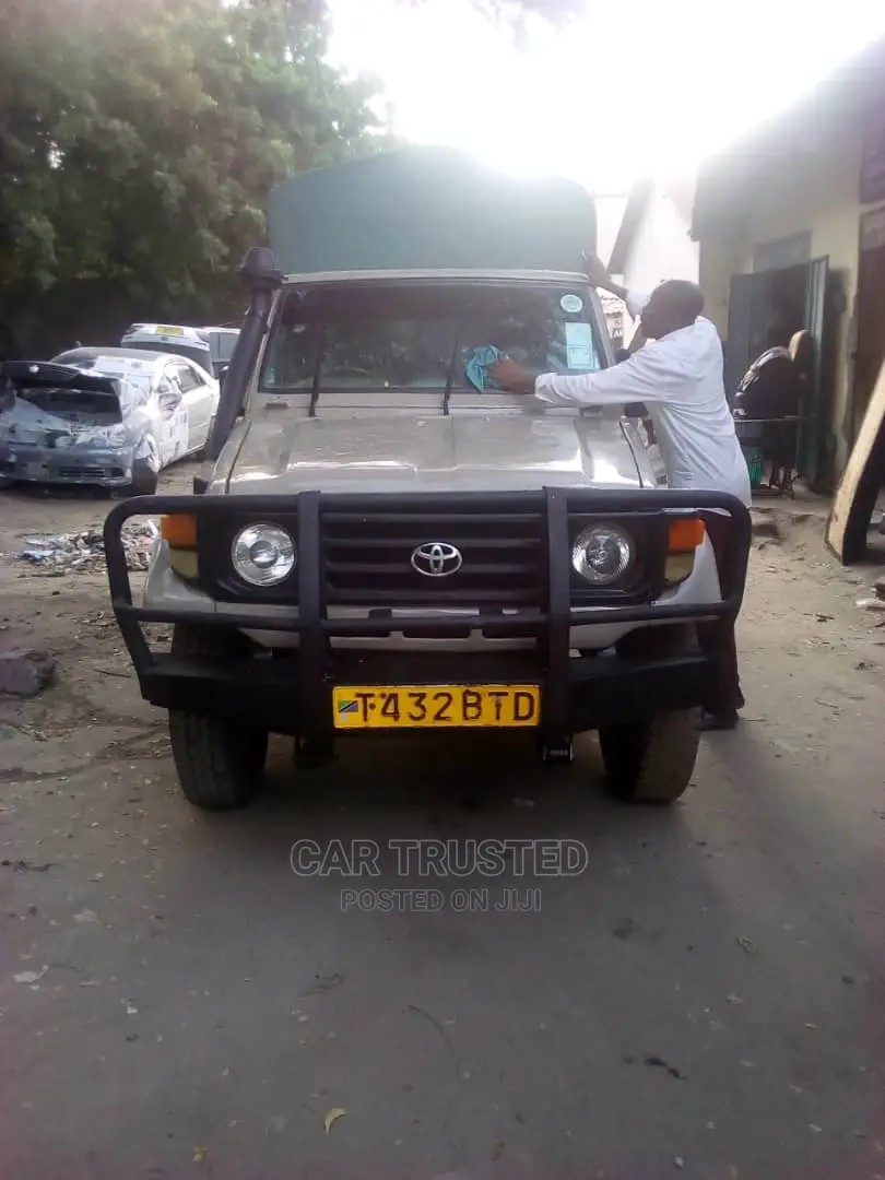 Toyota Land Cruiser 100 4.2 TD 2005 Teal